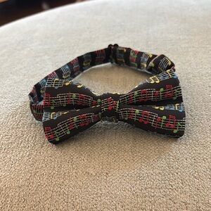 Musical Note Bow Tie